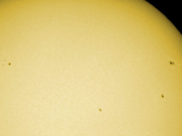 Manchas solares y perfil de avión