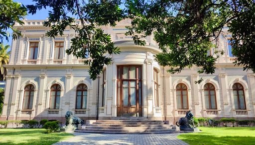 3 palacios de Santiago que puedes conocer por dentro: parecen sacados de otra &eacute;poca