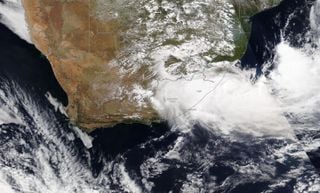 300 muertos por inundaciones y deslizamientos en Sudáfrica