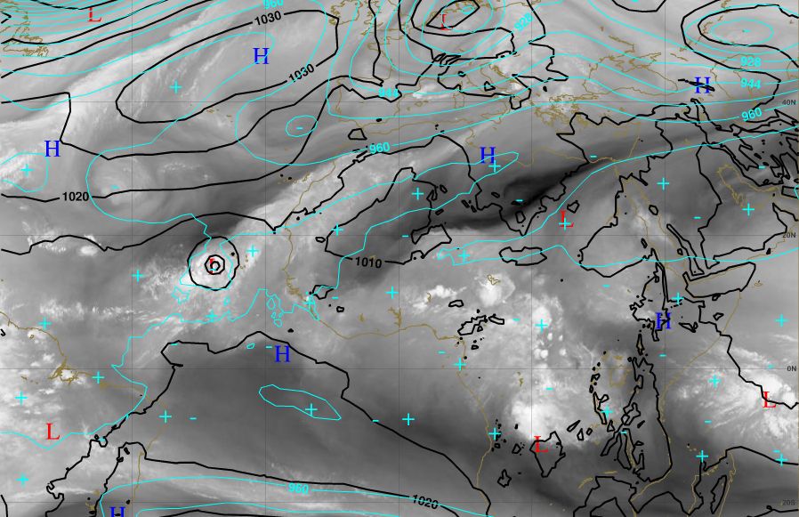 Ídem que el caso anterior pero con imagen de WV, vapor de agua, y con la inyección de vapor de agua desde Humberto a Canarias y norte de África. Fuente: Eumetrain.
