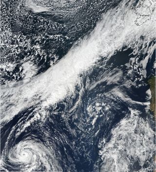 El huracán Ophelia y sus rarezas