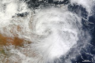 Un raro ciclón tropical golpea a Somalia