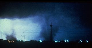 La noche de los tornados