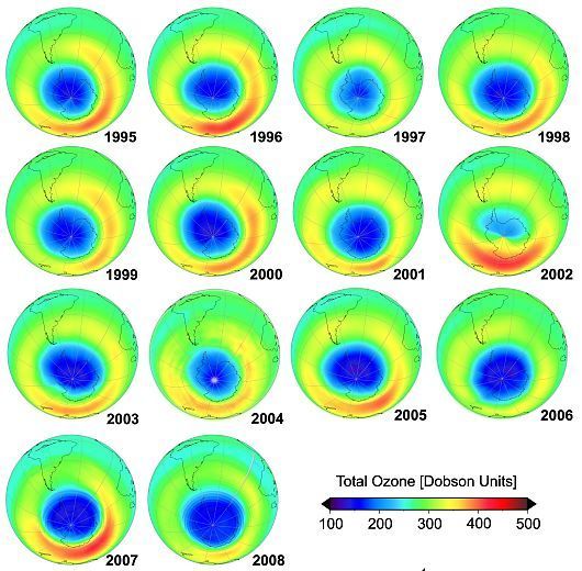 Figura 1.- Evolución del agujero de ozono de la Antártida entre 1995 y 2008. En azul oscuro se muestran las zonas donde la concentración del gas es baja y en rojo donde es alta.