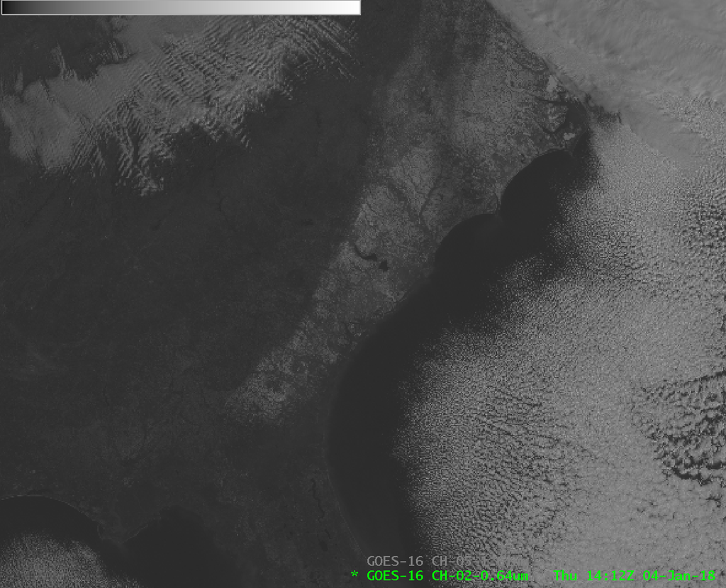 Imágenes visibles de GOES-16 Banda 2 (0.64 ?m), 1412 UTC del 4 de enero de 2018. Imágenes visibles de GOES-16 Banda 2 (0.64 ?m), 1412 UTC del 4 de enero de 2018.