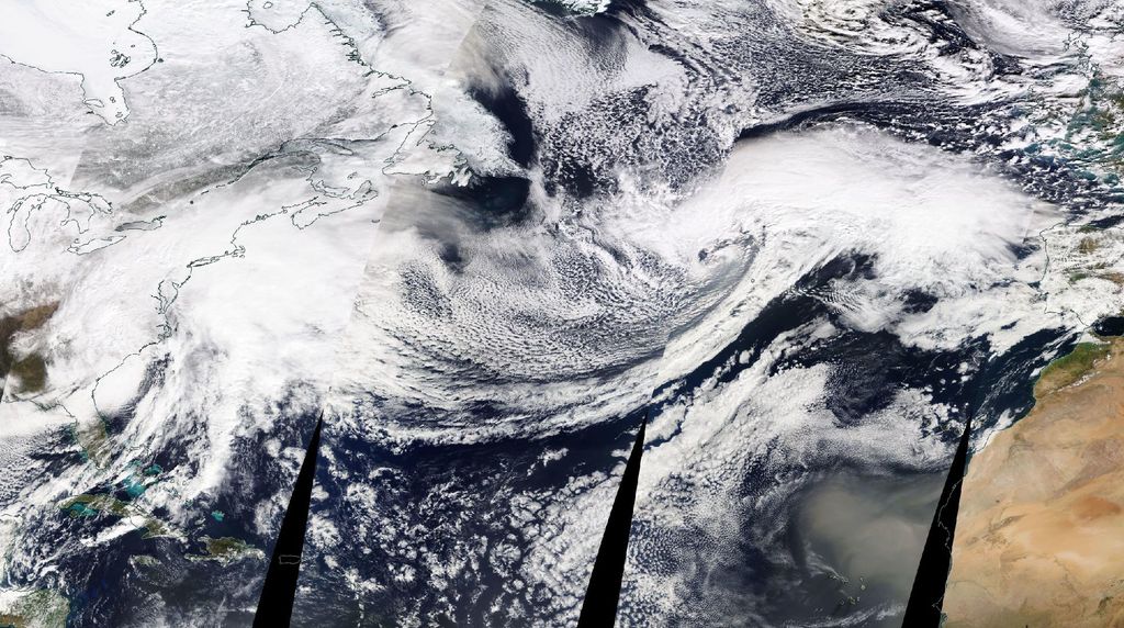 Imagen del Atlántico Norte para el 14 de febrero de 2014 con dos imponentes borrascas. NASA