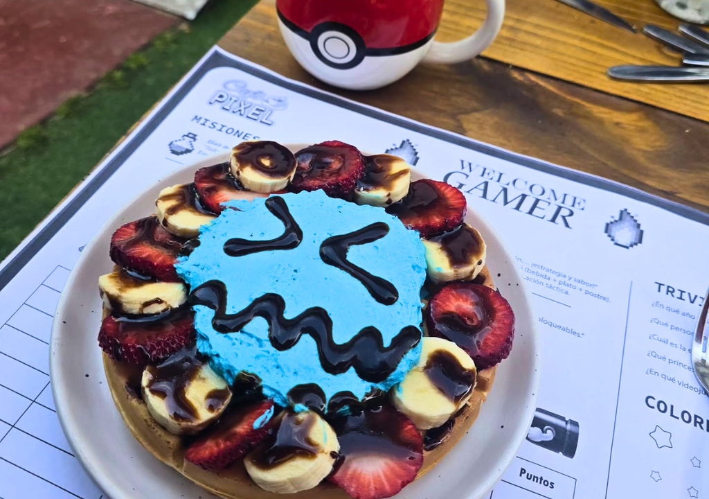 Café Pixel es el paraíso de los amantes de los videojuegos clásicos en Santiago. Crédito: @cafepixel.cl