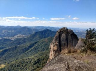 5 destinos tranquilos em meio &agrave; natureza para fugir do agito do Carnaval no RJ
