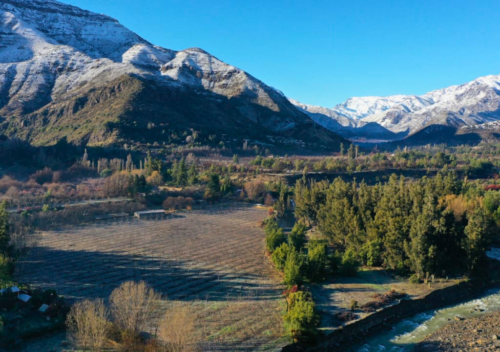 Parque del Agua, Cajón del Maipo, Chile. Parque del Agua, Cajón del Maipo, Chile.