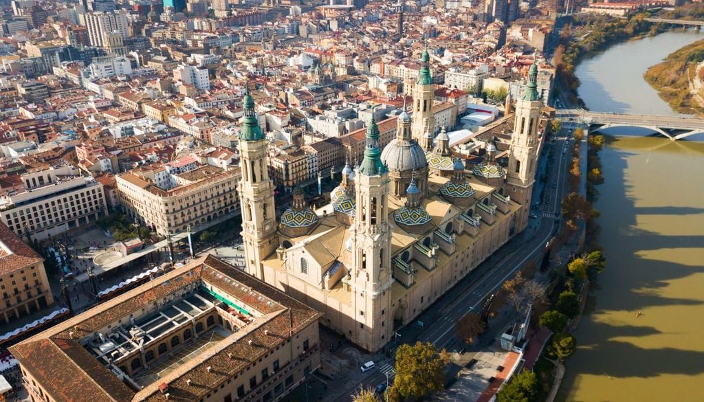 Zaragoza El puente se extenderá del sábado 10 al lunes 12 para quienes tengan libre el fin de semana