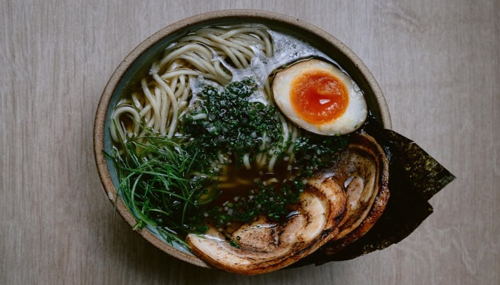 El shio ramen de Soko Demo está elaborado con caldo delicado, ingredientes simples y muchísimo sabor. Imagen: @soko.demo