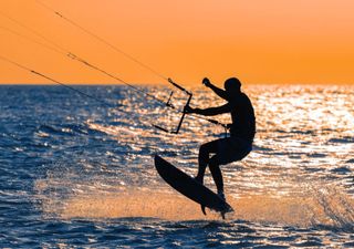 Turismo de viento: 5 rincones de Argentina imperdibles para los amantes de kitesurf, windsurf y parapente