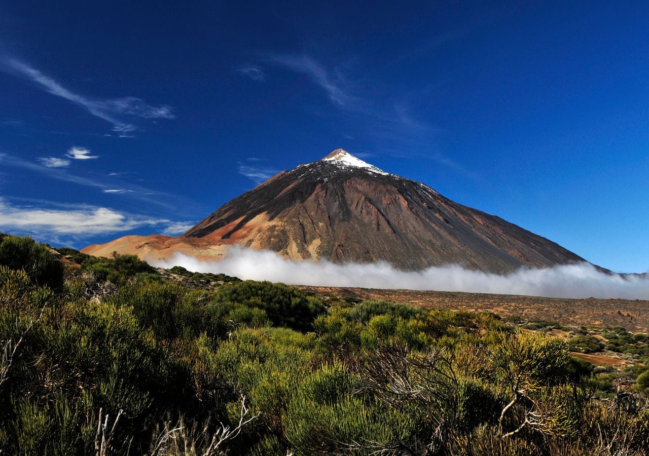 El Teide es el volcán más grande de España, y también el tercero del planeta si se tiene en cuenta la parte sumergida.