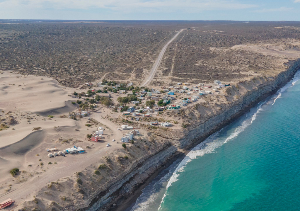 Bahía Creek playa Río Negro