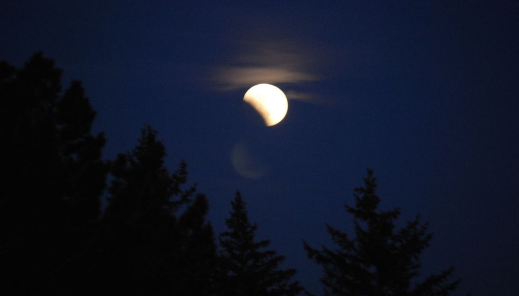 Eclipse lunar El fenómeno se puede observar a simple vista, sin gafas especiales