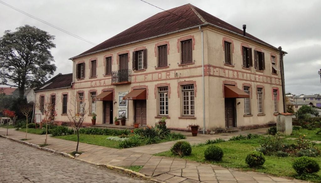 Casa Fiori, uma construção típica de imigrantes italianos do início do século passado, mais precisamente de 1913. Crédito: Divulgação.