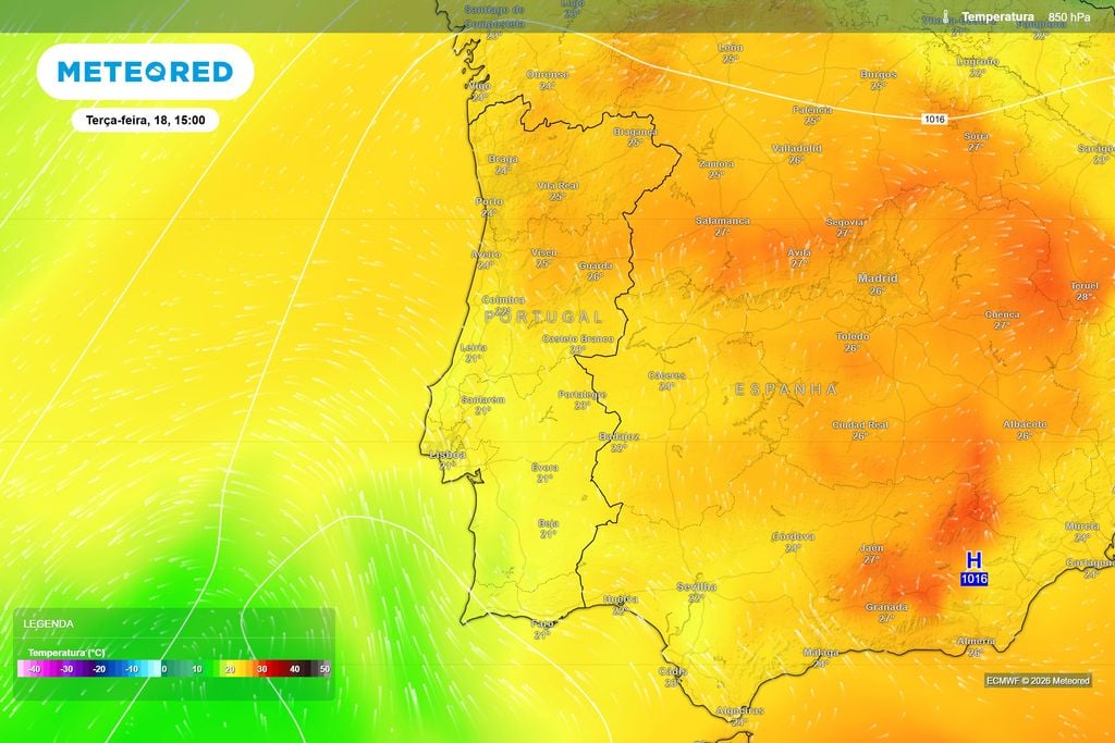 Massa de ar muito quente continua sobre Portugal esta terça-feira Temperatura prevista pelo modelo ECMWF ao nível dos 850 hPa na terça-feira, dia 18 de agosto, pelas 15h.