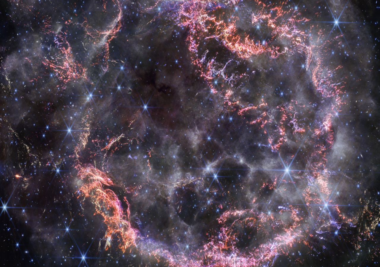 La “palla di Natale cosmica” del James Webb Telescope si è guadagnata un posto nel calendario dell’avvento della Casa Bianca