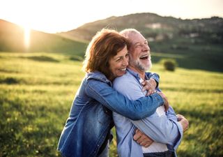 A felicidade anda de mãos dadas com a longevidade, a mente é a chave para um envelhecimento saudável