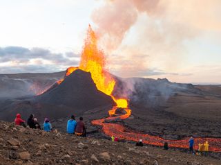 Erupções vulcânicas frequentes podem trazer um risco climático catastrófico