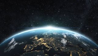 A geografia n&atilde;o estuda somente capitais, pa&iacute;ses e mapas. Descubra o fasc&iacute;nio da ci&ecirc;ncia da "encruzilhada"!