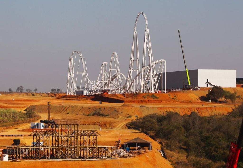 Obras do novo parque da Cacau Show, o ‘Cacau Park’. Crédito: Divulgação.