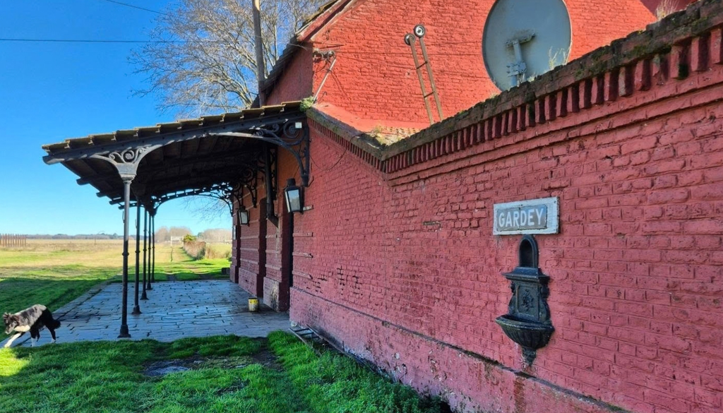 Fundado a fines del siglo XIX, Gardey fue producto del desarrollo del ferrocarril en la zona, Foto: Facebook ArgentineanDos