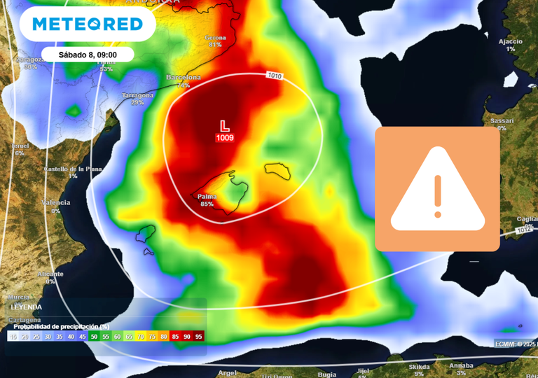 A partir de la medianoche crecerán las tormentas más fuertes en Baleares: podrán caer más de 100 l/m2 en 12 horas