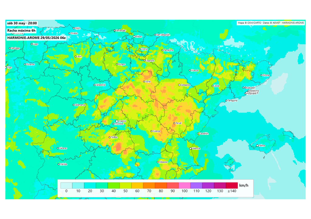 En las próximas horas podrían registrarse fuertes rachas de viento en el interior asociadas a las tormentas.