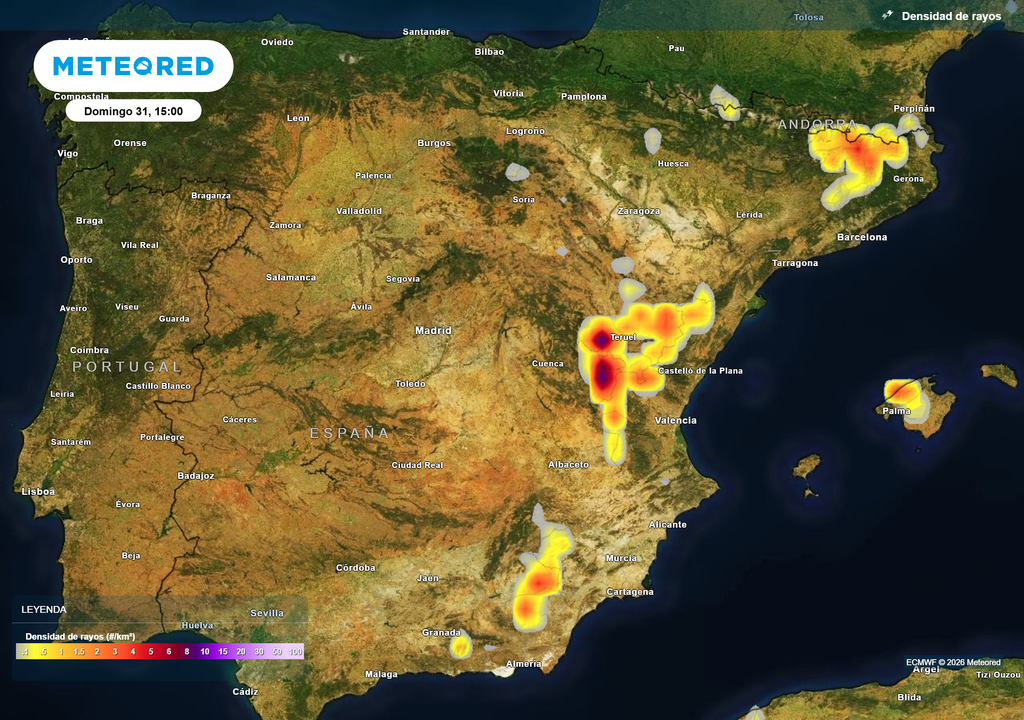 A partir de las 15h ya habrá núcleos convectivos importantes en puntos montañosos de la mitad este.