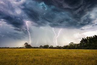 A partir de las 15 horas crecer&aacute;n tormentas en cinco comunidades del norte peninsular