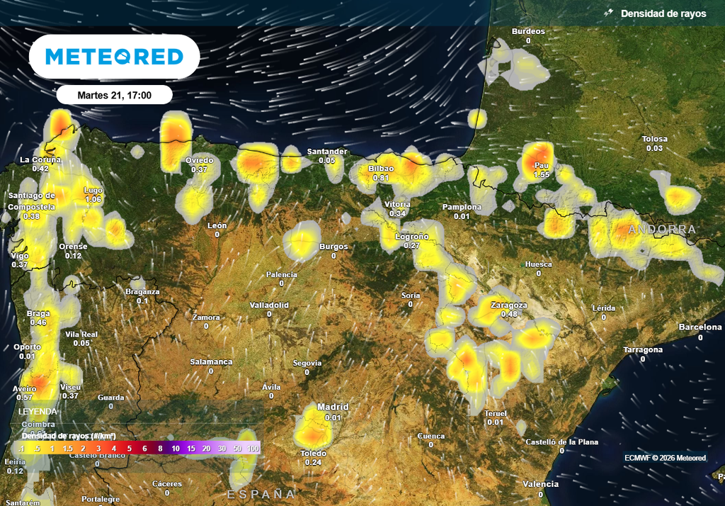 En la segunda mitad del día descargarán fuertes tormentas en el tercio norte, con una actividad eléctrica que localmente puede ser considerable.