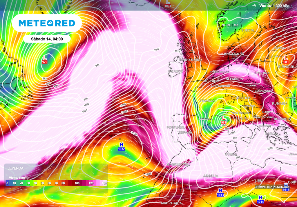 Viento previsto a unos 9000 m para la madrugada del sábado, donde se aprecia las ondulaciones que presentará el chorro polar.