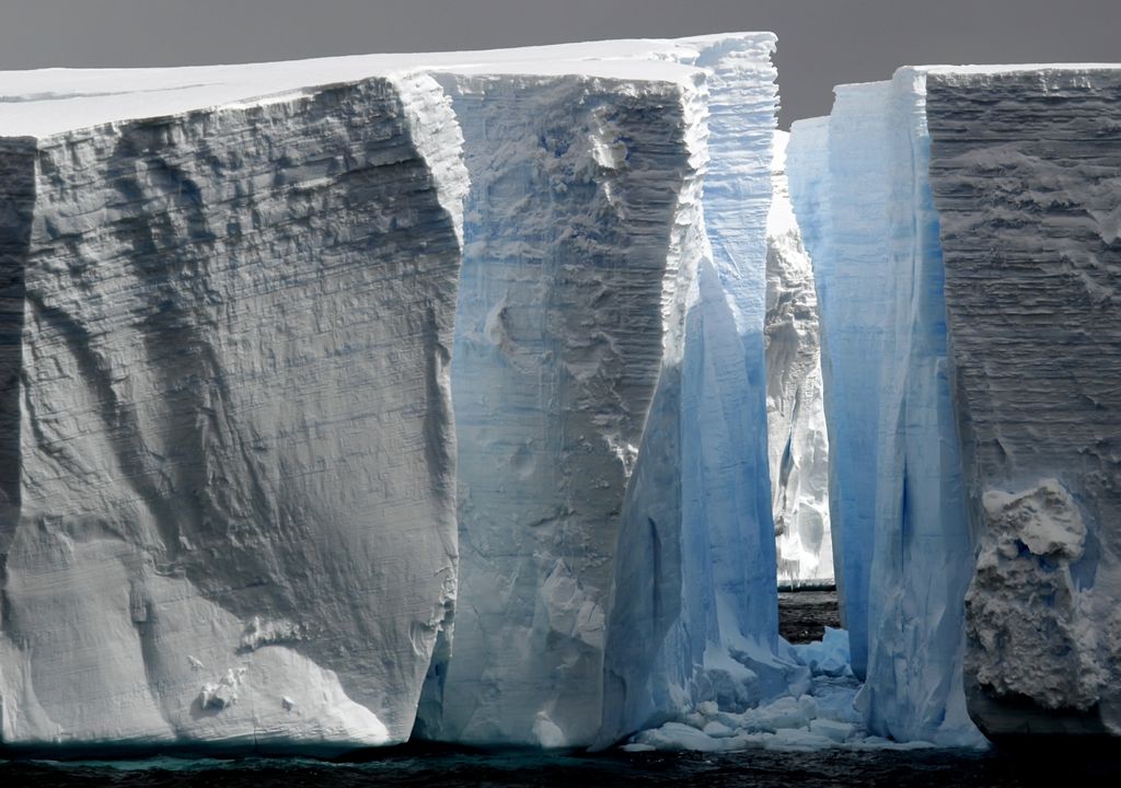 iceberg; plataforma de hielo; Brunt; Antártica