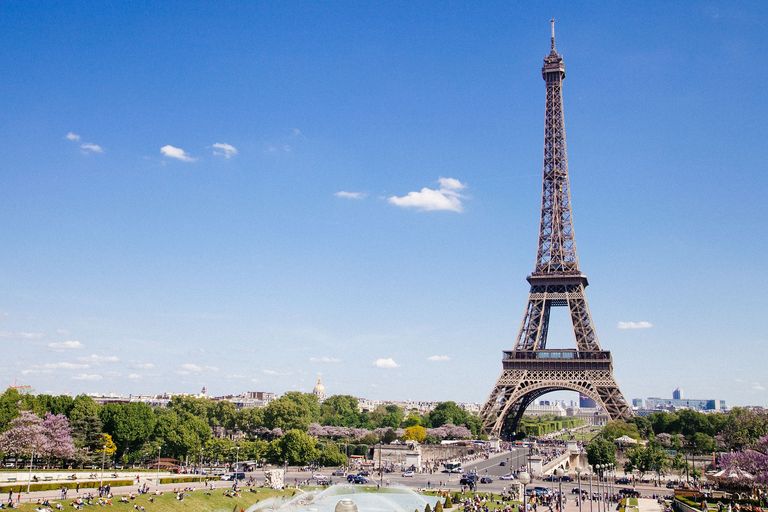 Il pourrait faire encore jusqu'à 36-37°C à Paris ce samedi. Il pourrait faire encore jusqu'à 36-37°C à Paris ce samedi.