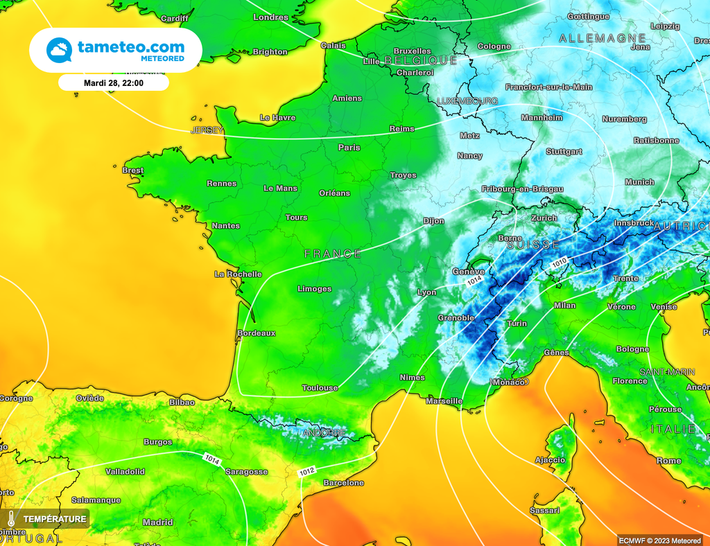 Après les passages pluvio-neigeux, baisse des températures en cours de nuit de mardi à mercredi.