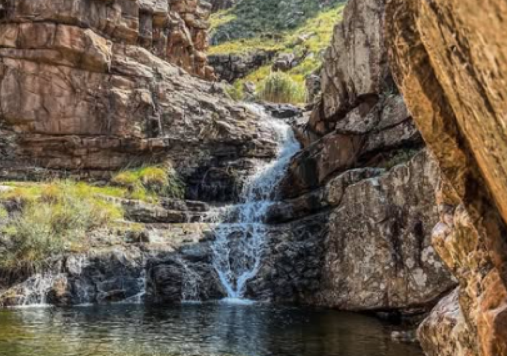 Ubicado a menos de 7 horas de CABA, Tornquist y sus tesoros naturales son cada vez más elegidos para escapadas de fin de semana, Foto: Instagram @ventania_tornquist