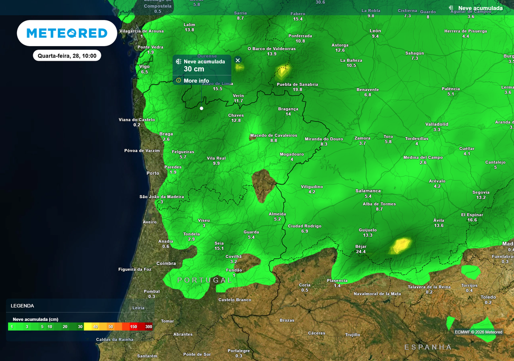 Mapa de neve acumulada na manhã de quarta-feira (28), evidenciando acumulados significativos no Norte e Centro, com destaque para as terras altas de Trás-os-Montes e Beiras, onde localmente os valores poderão atingir ou ultrapassar os 30 cm.