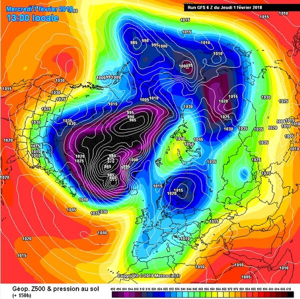 Mapa de geopotencial en 500 hPa y presión en superficie.
