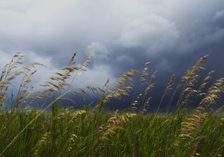 Abril despede-se com aguaceiros, trovoada e descida das temperaturas