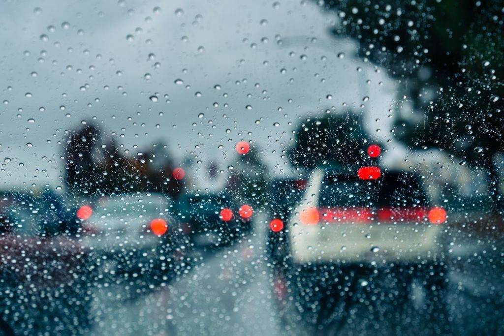Accidentes viales; poca visibilidad durante lluvias