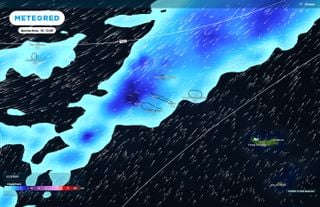 A&ccedil;ores poder&atilde;o acumular mais de 50 mm de chuva at&eacute; s&aacute;bado: saiba o que prev&ecirc; o ECMWF tamb&eacute;m para a Madeira