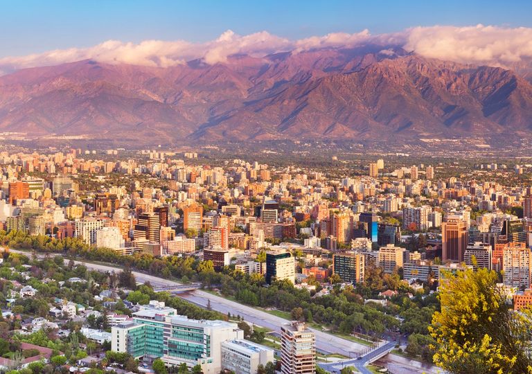 Adiós primavera: termina el trimestre más cálido de este 2022 en Santiago Adiós primavera: termina el trimestre más cálido de este 2022 en Santiago