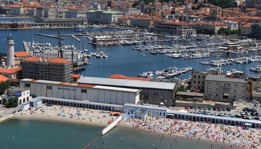 Será esta a praia mais polémica da Europa? Foto: Comune di Trieste // Discover Trieste