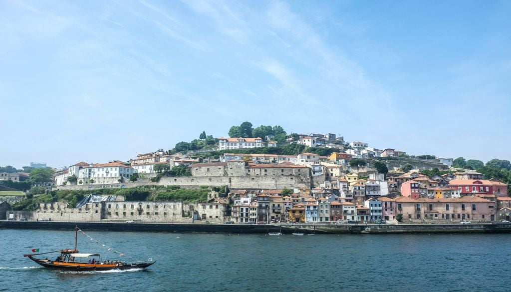 Da praia ao metro em poucos minutos? Gaia prepara um teleférico inovador com seis estações. Foto ilustrativa: Unsplash