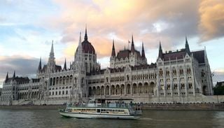 O maior cruzeiro fluvial da Europa est&aacute; prestes a chegar e promete mudar as viagens no Dan&uacute;bio