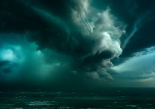 Agosto con lluvias y ciclones tropicales