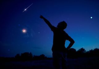 Agosto, un mes para mirar el cielo: ¡hasta 150 estrellas fugaces por hora! 