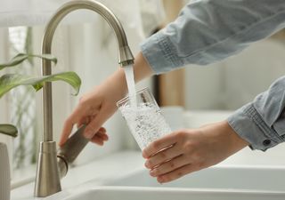 Agua que haz de beber… ¡puede contener antibióticos!
