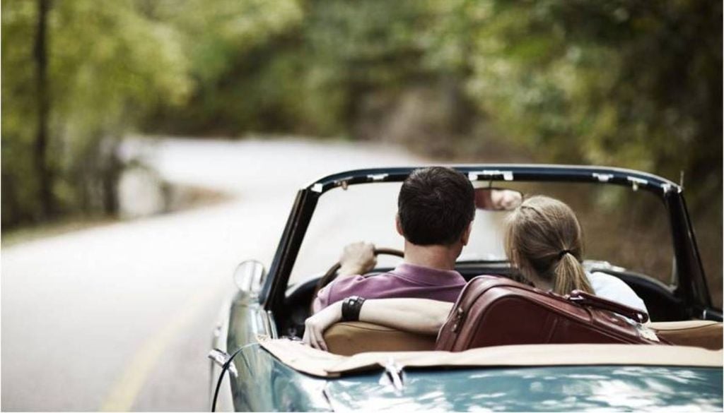 Junho chegou e o amor está no ar! O Dia dos Namorados se aproxima, e uma boa forma de comemorar a data é fazendo uma viagem romântica a dois. Crédito: Divulgação.